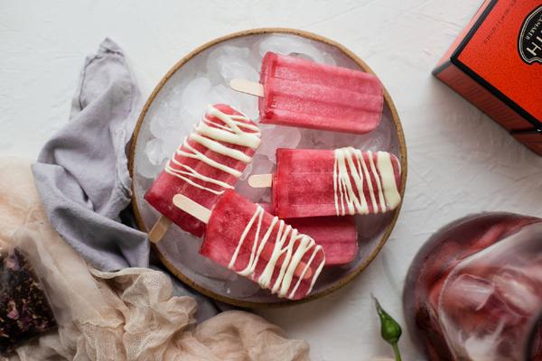 Iced Tea Lollipops